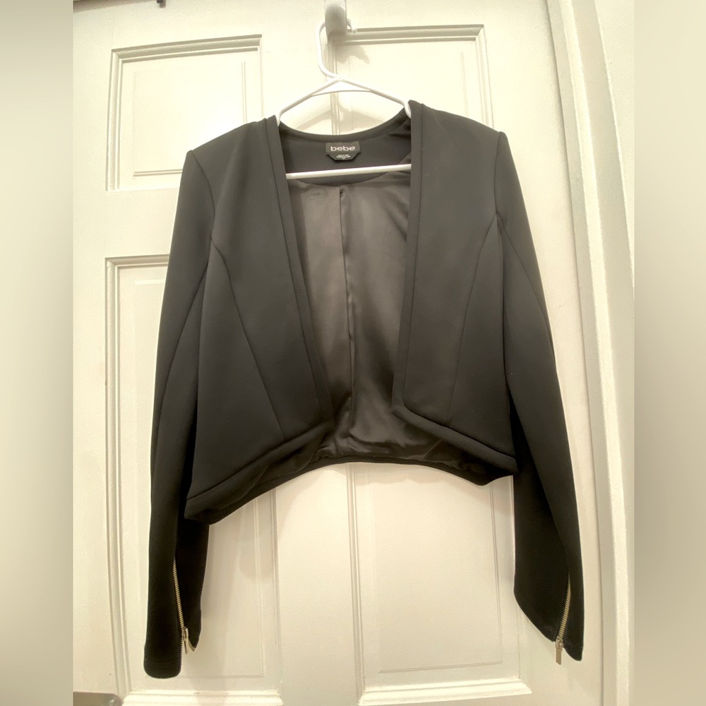 BEBE BLAZER